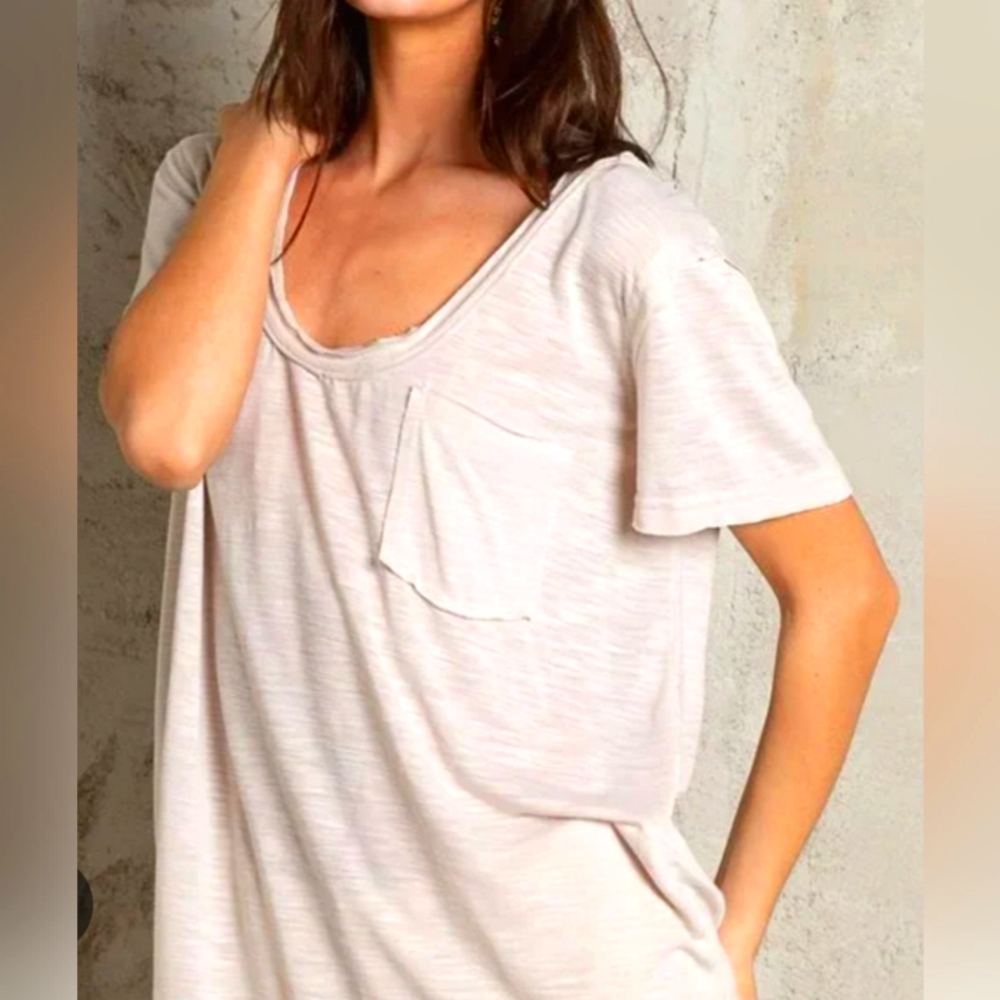 Beige Oversized Pocket Tee Medium Minimalist Casual Basic Lounge Tshirt New 🇺🇦